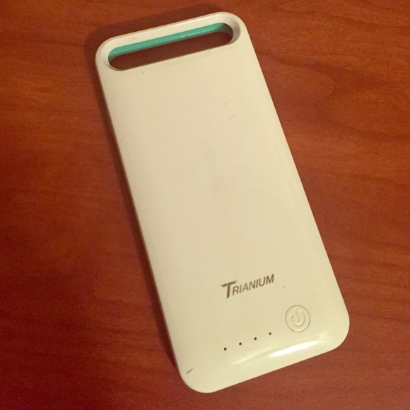 iPhone 6 charging case