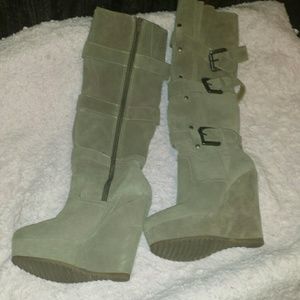Leather suede wedge boots