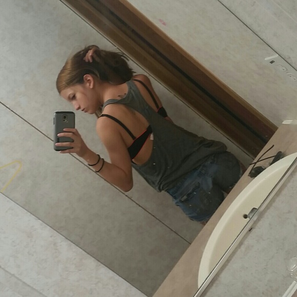 Volcom Tank Top - Picture 4 of 4