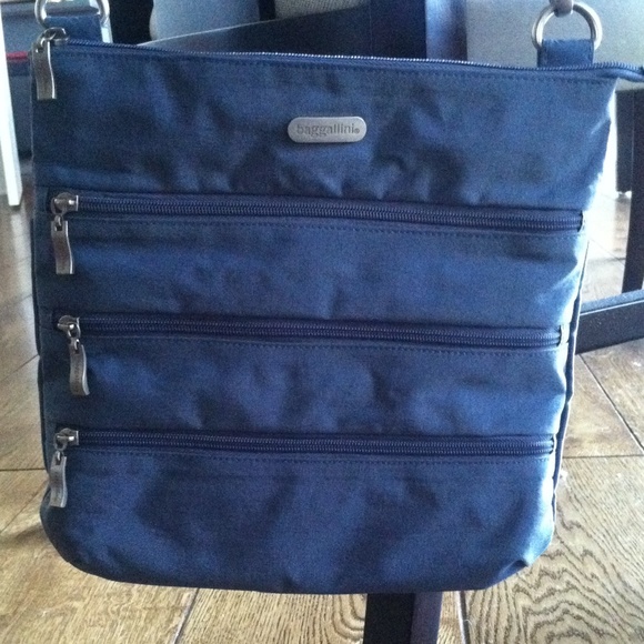 Blue 4-zipper Baggallini cross body purse
