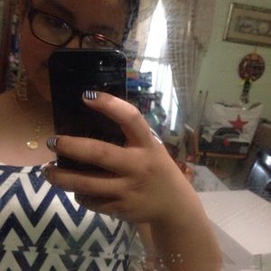 Meet your Posher, Heili