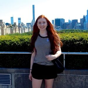 Meet your Posher, Avery