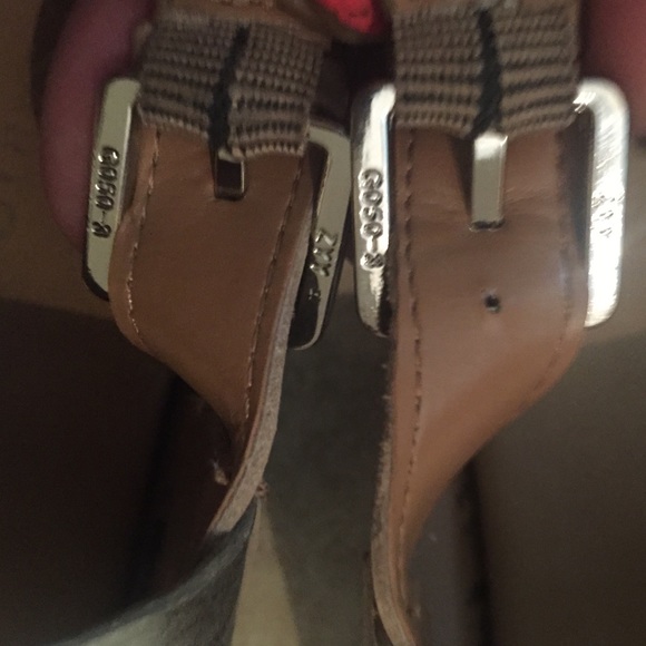 Amazing sandals, Franco Sarto , with Snake design - Picture 4 of 4