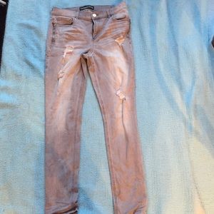 Distress high rise jeans
