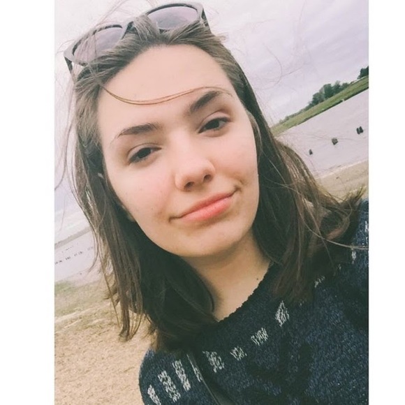 Meet your Posher, Valerie