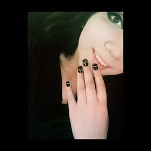 Meet your Posher, Kaylee