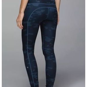 Speed Tight Lululemon Pants - Blue Camo Print