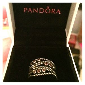 Pandora ring