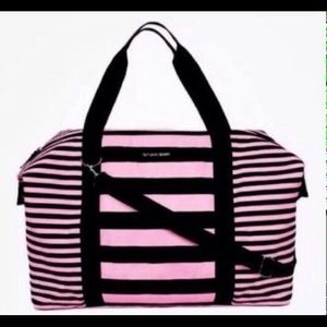 NWOT VICTORIAS SECRET XL Duffle Bag