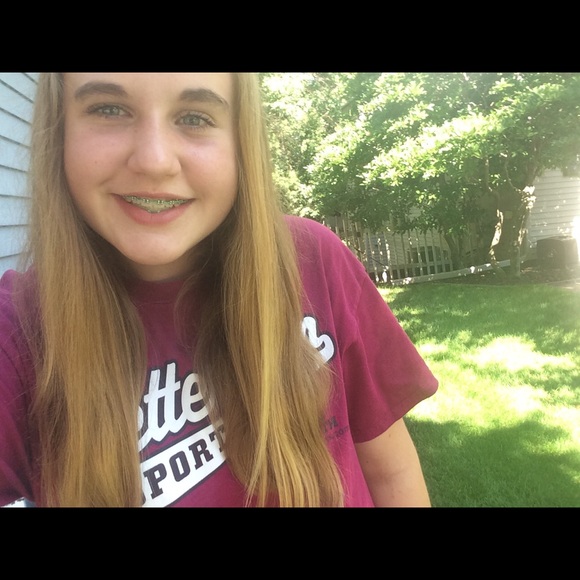 Meet your Posher, Zoe - Picture 1 of 1