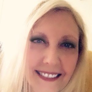 Meet your Posher, Tonya