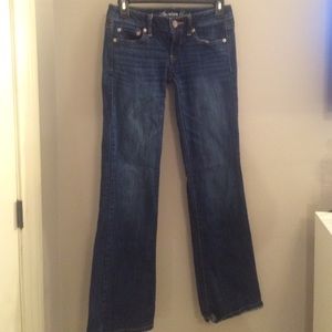 American eagle jeans