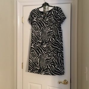 18W Printed Zebra SS Dress