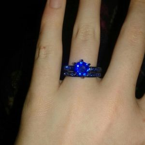 Black wedding and engagement ring set