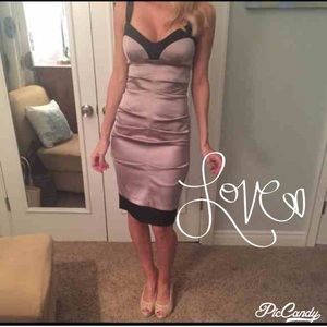 Sexy CACHE dress 💋😻