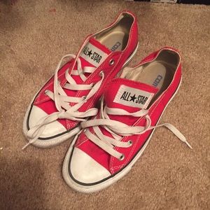 Red Converse