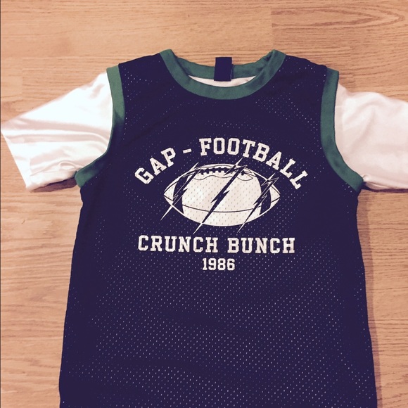 Gap boys jersey.