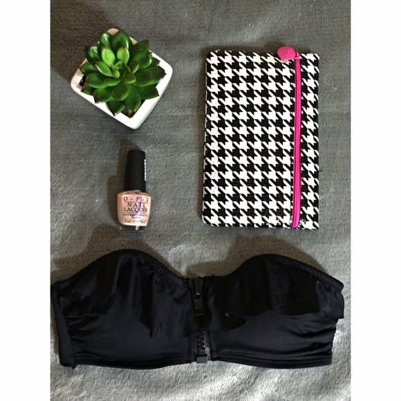 PRICE CUT Strapless Bikini Top