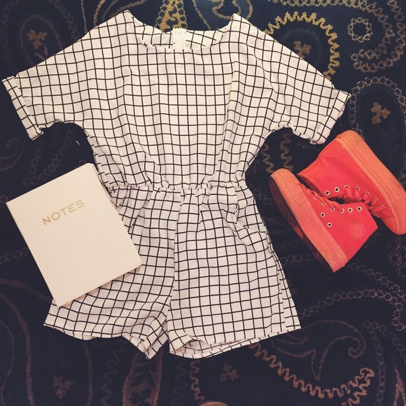 Urban Outfitters Dresses & Skirts - HOST PICK 💘💘White and Black Grid Romper