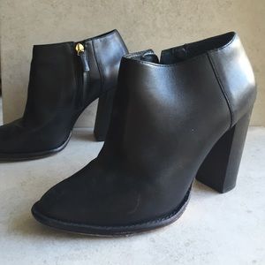Elizabeth & James black heeled booties