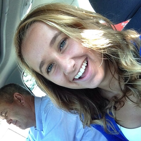 Meet your Posher, Leanne