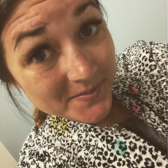 Meet your Posher, Jennifer