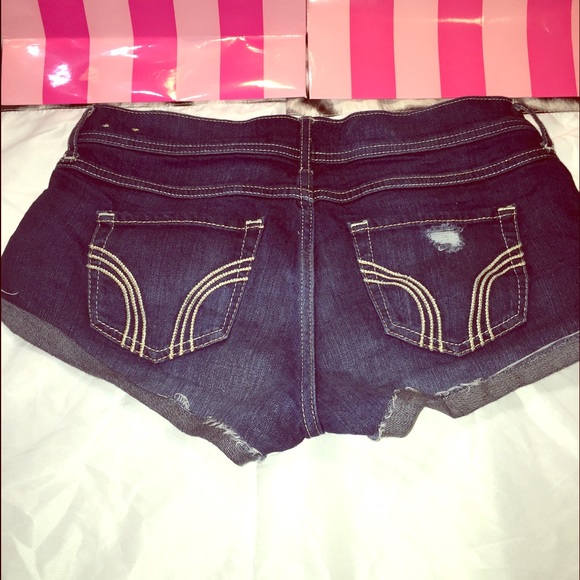 Hollister low rise shorts !!!!!!!