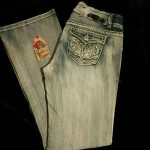 EUC distressed/faded/bling Wallflower Vintage