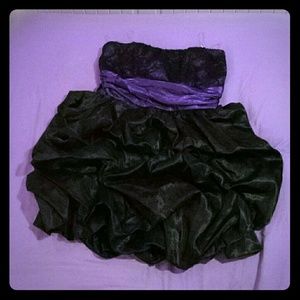 Black & purple ruffled strapless dress