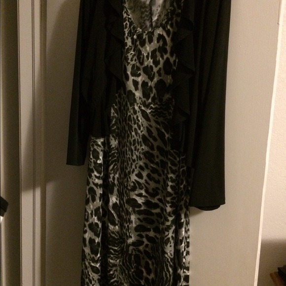 2 piece dress - Picture 2 of 3