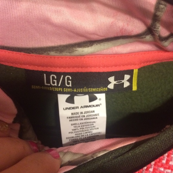 Pink Camo Underarmour Jacket - Picture 3 of 3