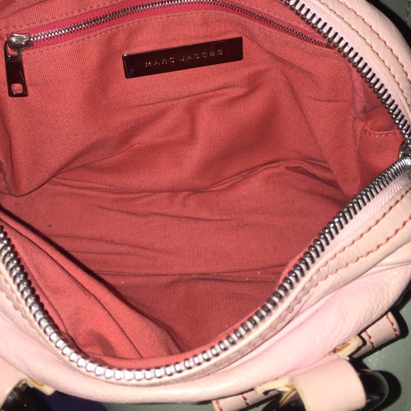 Authentic Marc Jacobs Handbag - Picture 3 of 4