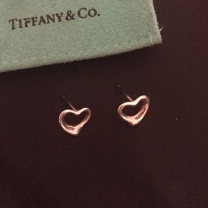 Tiffany&Co Elsa Peretti Open Heart Earrings