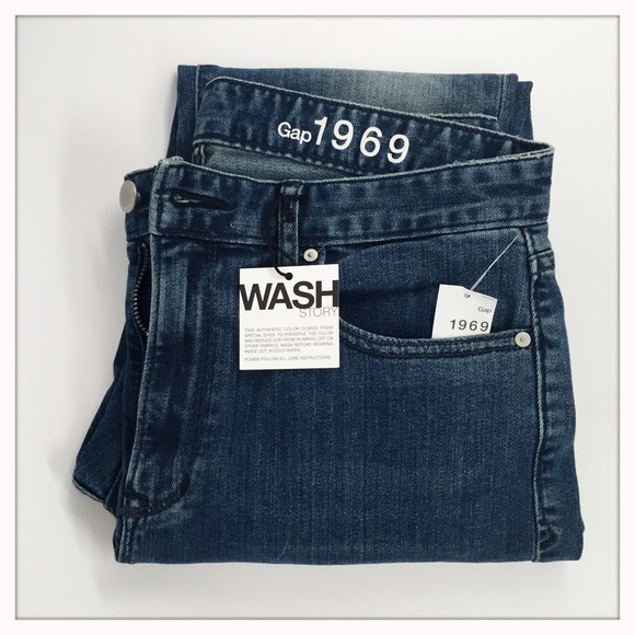 GAP Pants - Gap Always Skinny Highrise Size 28r. Brand new.