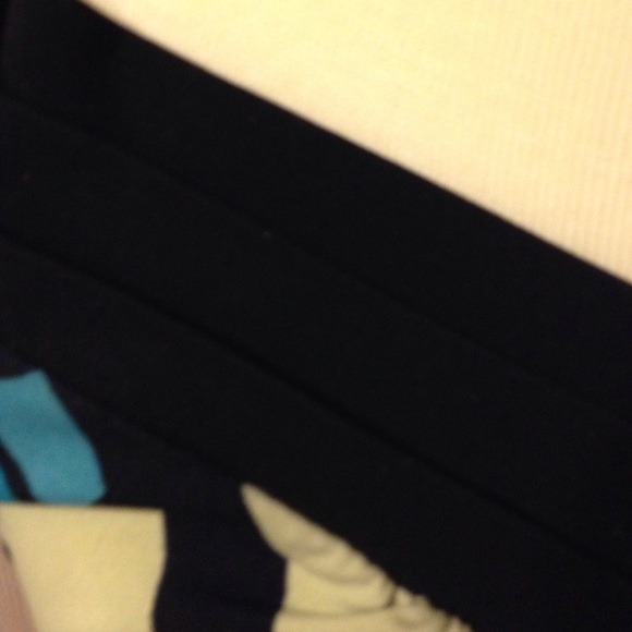 Multi colored top - Picture 3 of 3