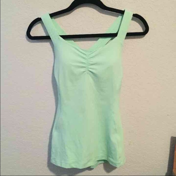 Lululemon core kicker tank