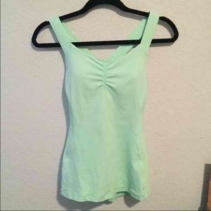 Lululemon core kicker tank