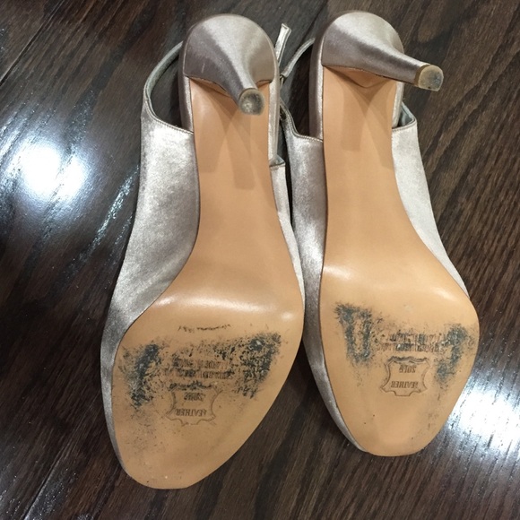 Stuart Weitzman Nude Pumps size 7.5 - Picture 4 of 4