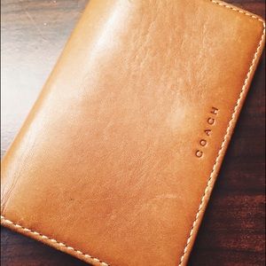 Coach Leather Wallet 🎀