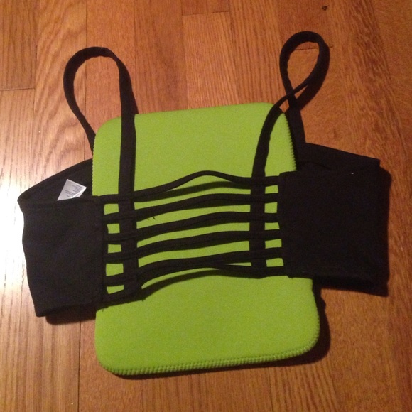 Brandy Melville bralette caged black - Picture 3 of 4