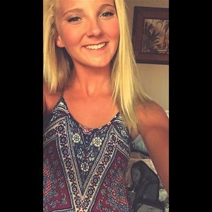 Meet your Posher, Brooke