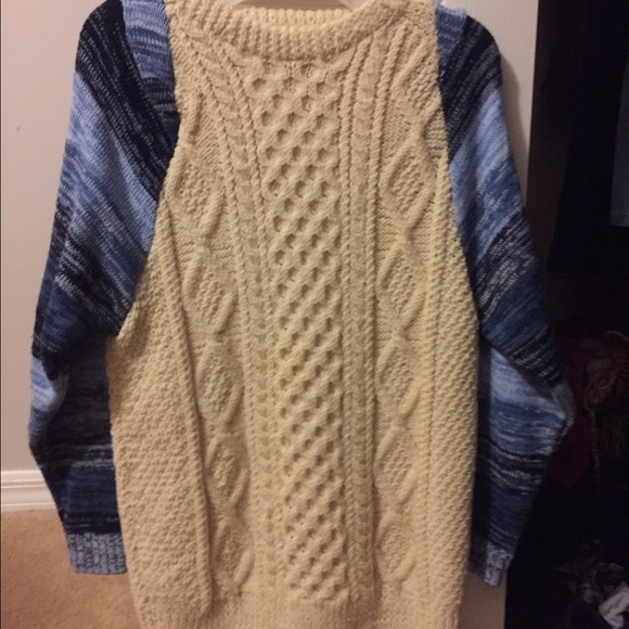 Urban outfitters thick sweater!! - Picture 2 of 4