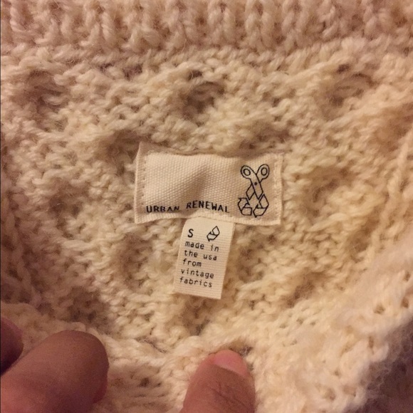 Urban outfitters thick sweater!! - Picture 3 of 4