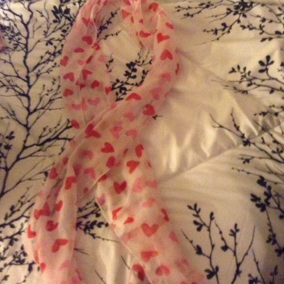 ⭐️Valentine's Day scarf⭐️