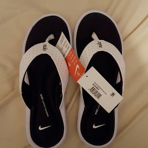 Nike Flip Flops