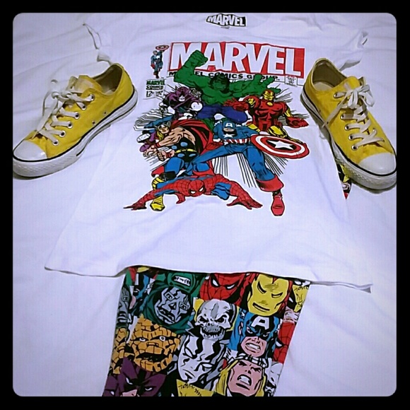 NEW Avengers group Marvel t-shirt - Picture 1 of 2
