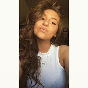 Meet your Posher, Gabriella
