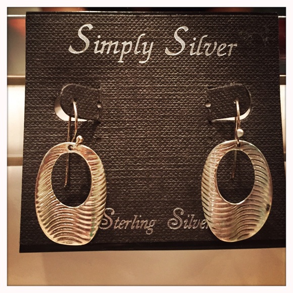 💄REDUCED💄Sterling silver earrings