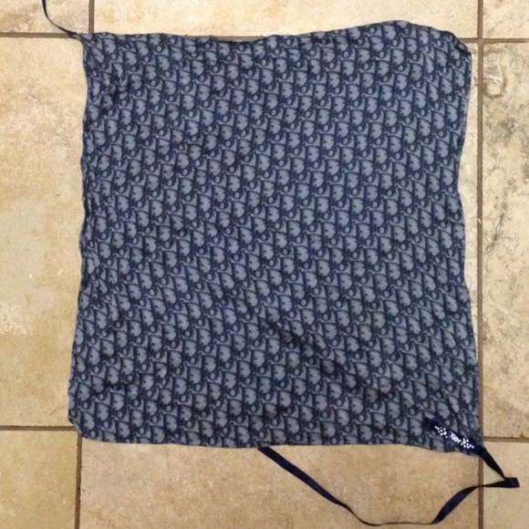 Dior scarf