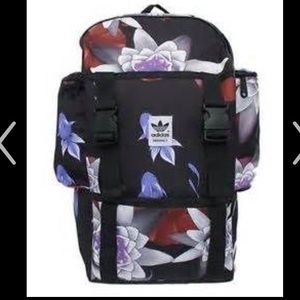 LOOKING FOR Adidas Originals Lotus Print Backpack
